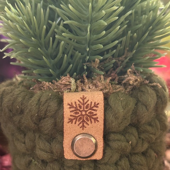 Mini Christmas/Evergreen Tree  Set of 3 with Crochet Cozy Handmade New! - Picture 7 of 11